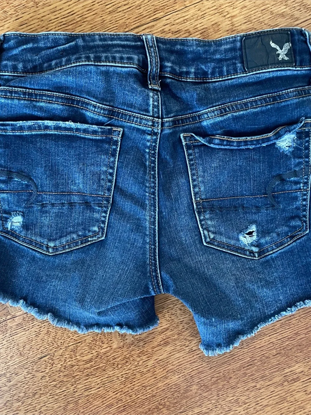 American Eagle Shortie Jean Shorts Women’s 4 Stretch Distressed Midi Daisy Dukes - Picture 10 of 16